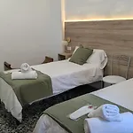 Πανσιόν Bandres Centro *